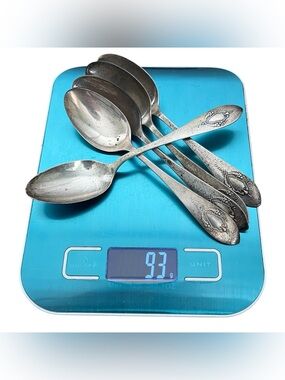 Lunt Silversmiths • 5 Antique Sterling Silver Teaspoons ‘Mount Vernon’ AS-IS